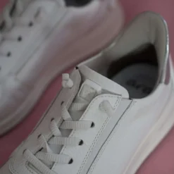 Ara Osaka 2.0 Easy2Go White W