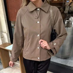 BYICA Avaic Short Trenchcoat Dark Brown