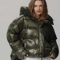 CAYA Ginny Short Racing Green W