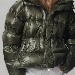 CAYA Ginny Short Racing Green W