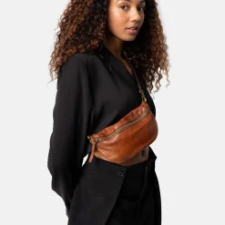 Dixie Gisela Urban Walnut/Brass