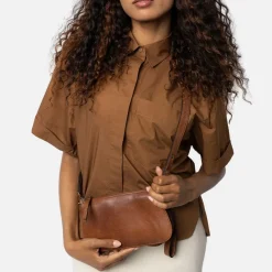 Dixie Myn Small Walnut