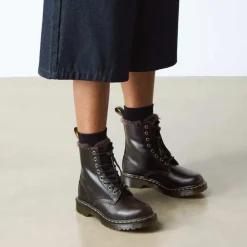 Dr. Martens 1460 Serena Dark Taupe W