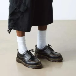 Dr. Martens Lowell Analine Black UNI