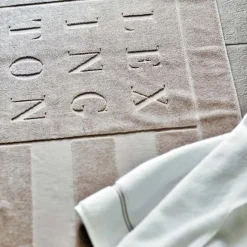 Lexington Hotel Bathrug 60x90 Beige