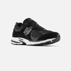 New Balance M2002R Black Uni