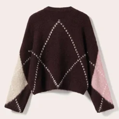 Noella Lai Knit Winetasting Mix