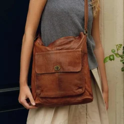 Redesigned by Dixie 1656 Walnut