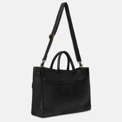 Redesigned by Dixie Feline Svart