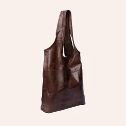 Redesigned by Dixie Lyra Urban Woodsmoke