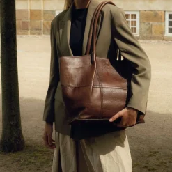 Redesigned by Dixie Mane Big Urban Woodsmoke