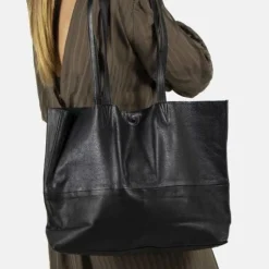 Redesigned by Dixie Marlo Urban Black