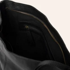 Redesigned by Dixie Storslet Urban Black