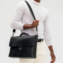 Saddler Ålesund Dark Svart