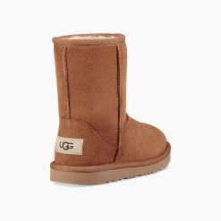 UGG Classic II Chestnut JR