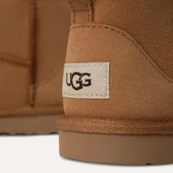 UGG Classic II Mini Chestnut JR