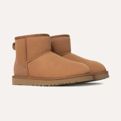 UGG Classic Mini Chestnut M