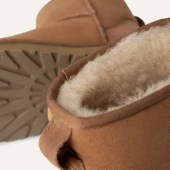 UGG Classic Mini Chestnut M