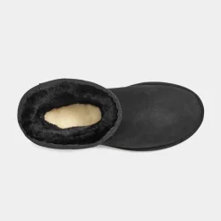 UGG Classic Short Black M