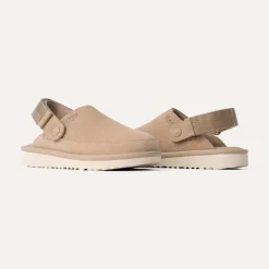 UGG Goldenstar Clog Sand B