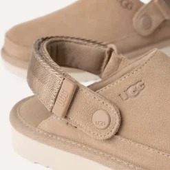 UGG Goldenstar Clog Sand B