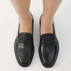 Vagabond Heidi Black W